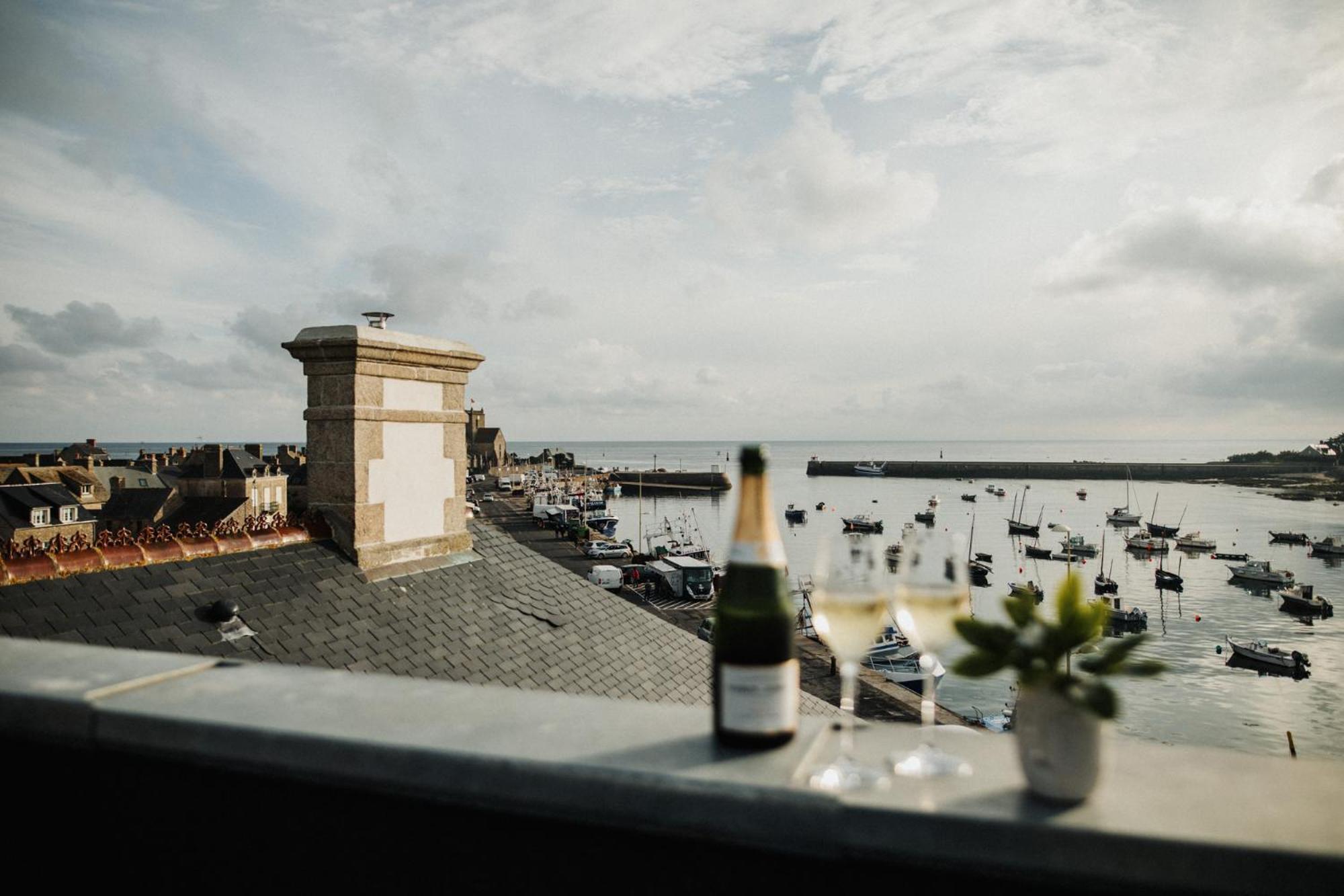 Le Mora Hotes Barfleur Exterior photo